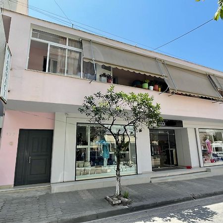 Avocado Balcony Apartment Sarandë Exterior foto
