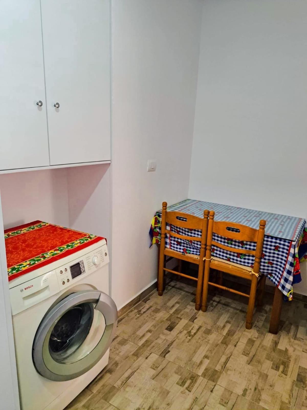 Avocado Balcony Apartment Sarandë Exterior foto