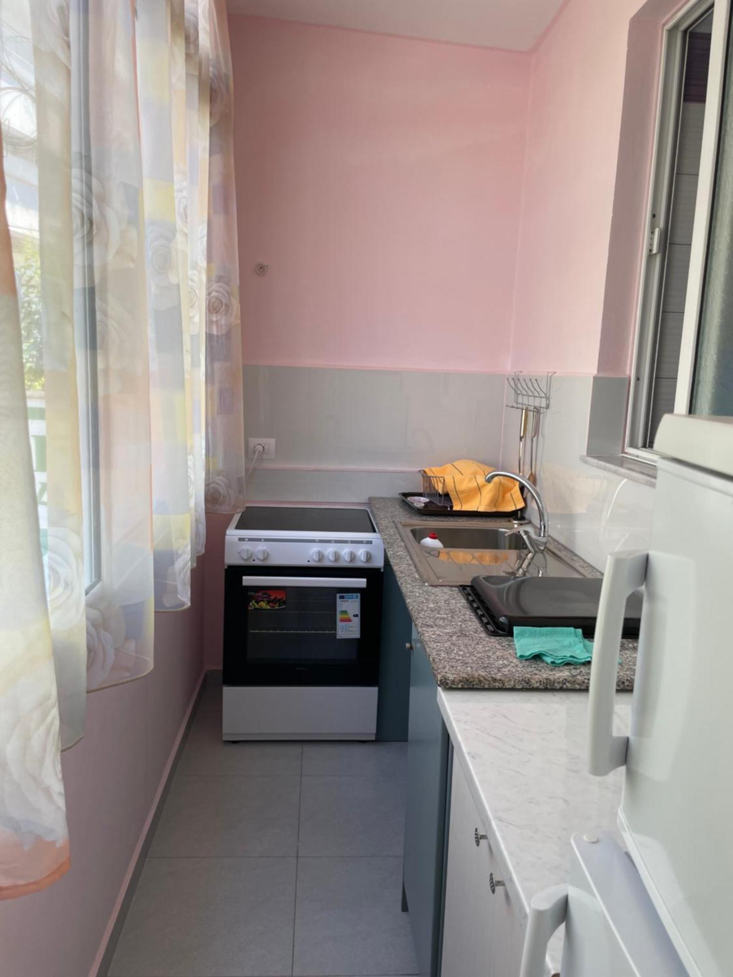 Avocado Balcony Apartment Sarandë Exterior foto